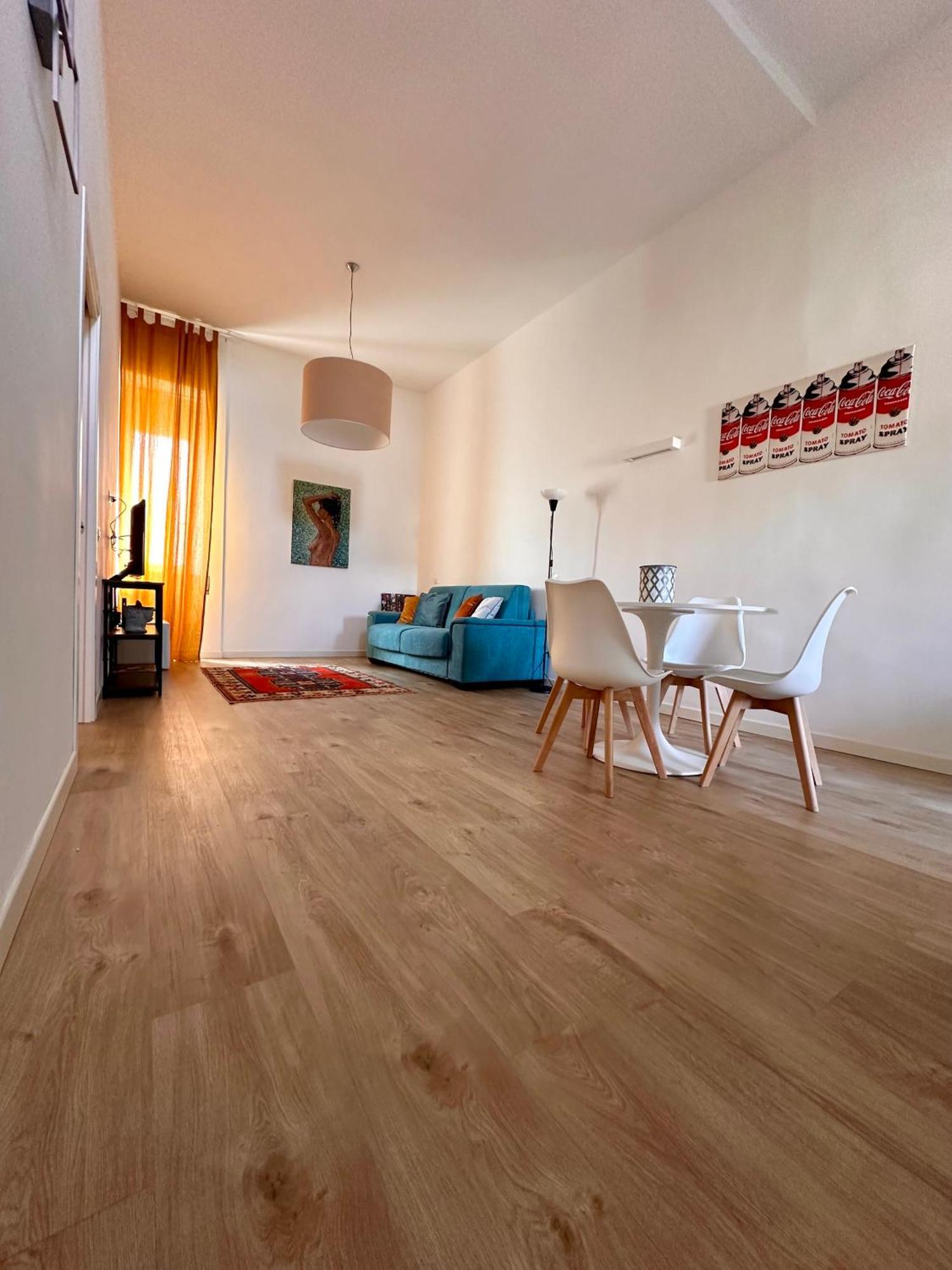 Appartement La Casa Di Clara à Naples Extérieur photo